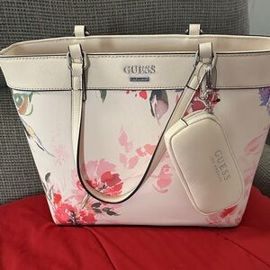Guess Multicolor Floral Tote Bag